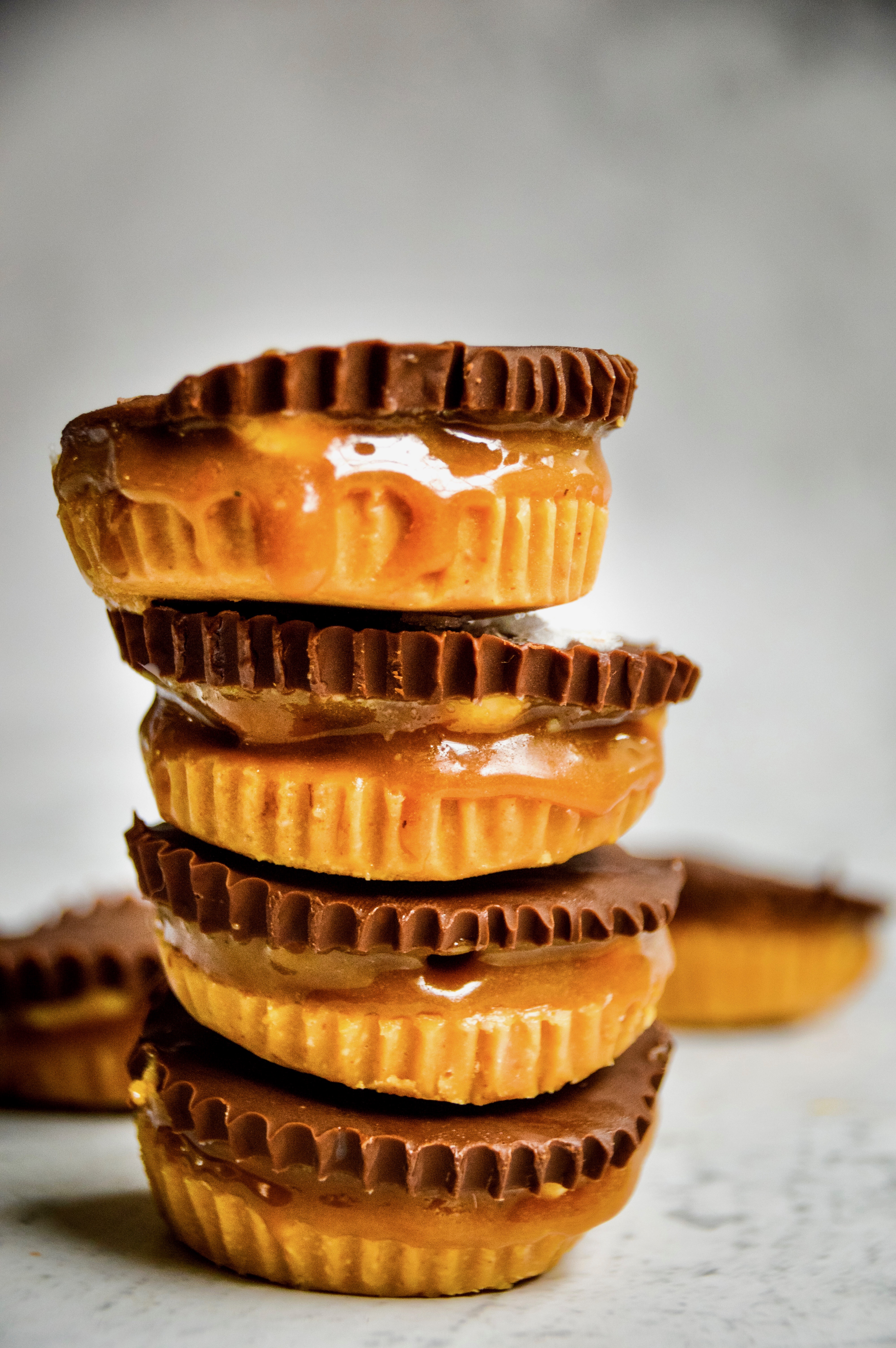 Vegan Peanut Butter Caramel Cups