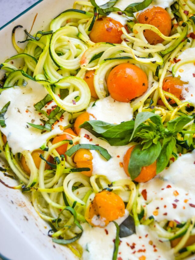 How to Make Roasted Tomato and Zucchini Noodles with Burrata