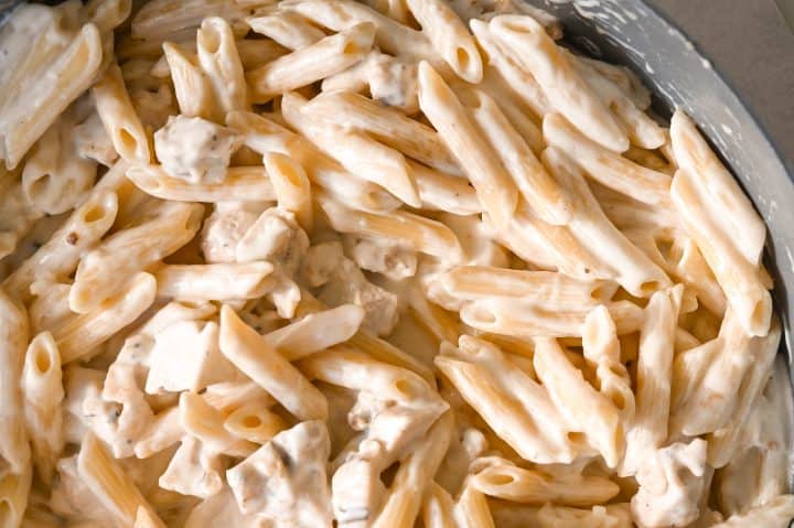 Delicious creamy chicken pasta with tender chicken, penne, and rich sauce. Perfect for healthy, flavorful meals.