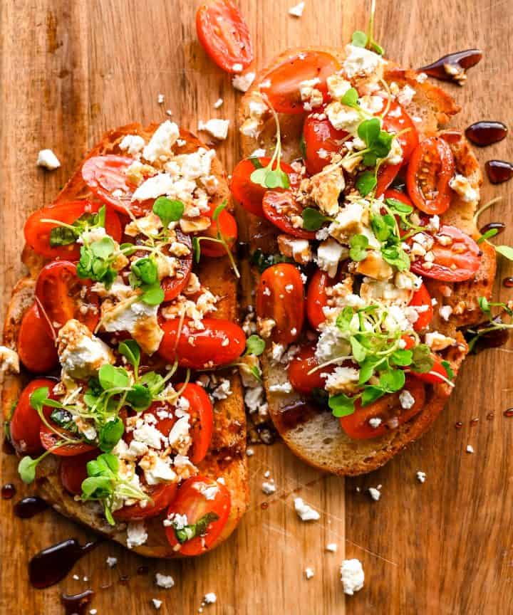 Feta tomato toast