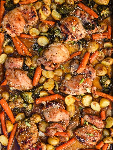 sheet pan honey garlic chicken and veggies